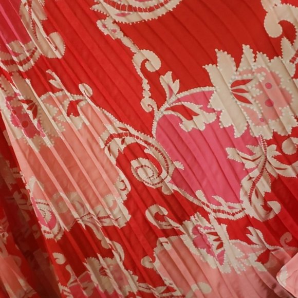 Traffic People Paisley Printed Aurora Midi Dress. Paisley. Damask. Medium/Large. - Picture 14 of 14